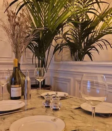 Refined In Montmartre Apartment Paris