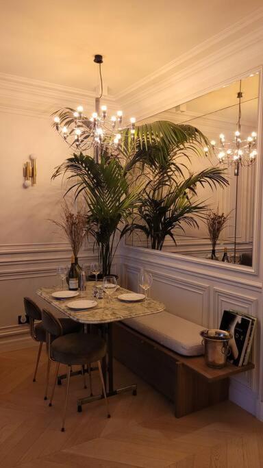 Refined In Montmartre Apartment *