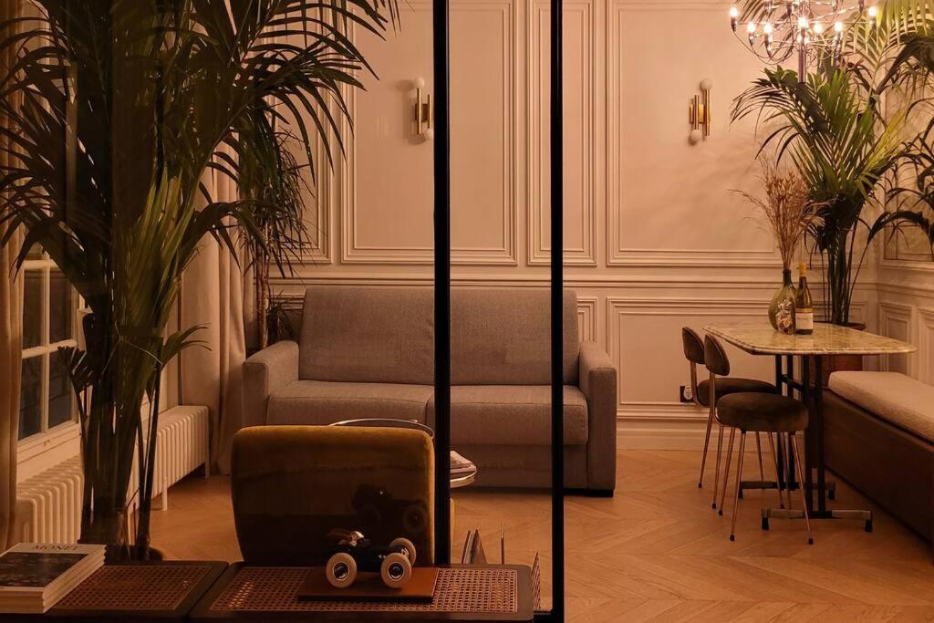 Refined In Montmartre